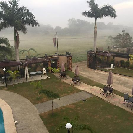 Villa Angelica Resort Alaminos Kültér fotó